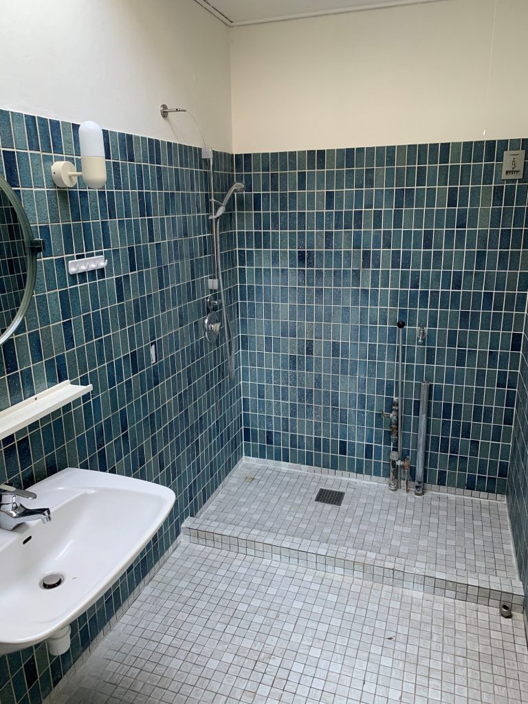 Unidrain 1970s bathroom transformation