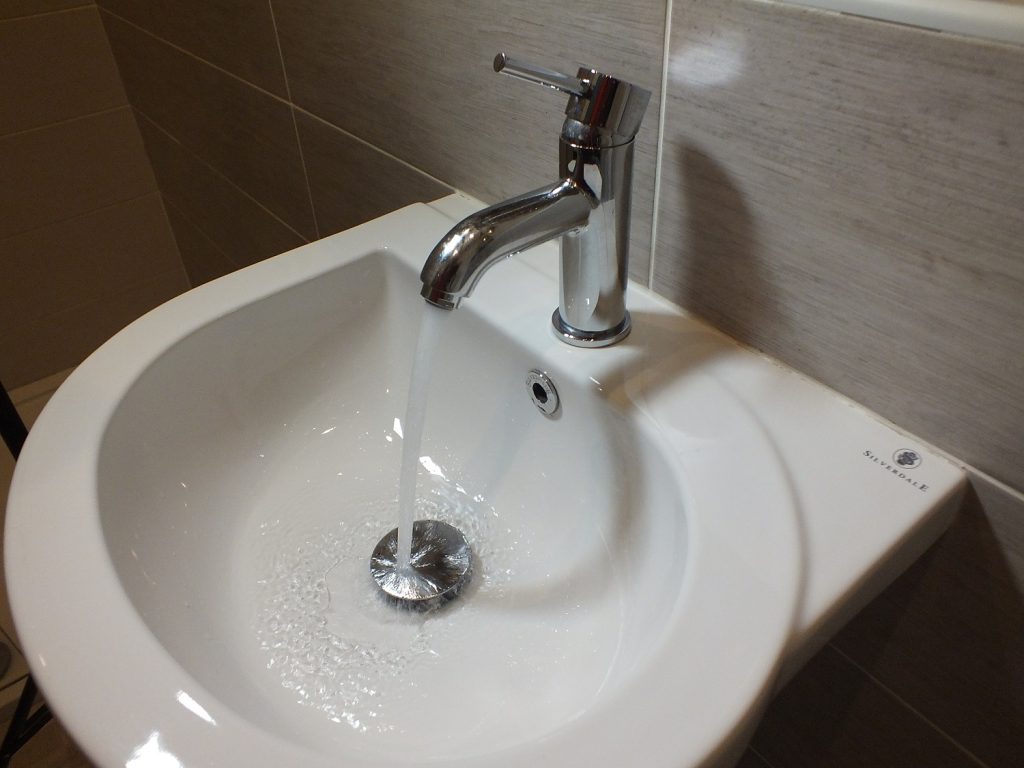 Neoperl hand washing water flow regulator Hygienic and Covid-safe washrooms