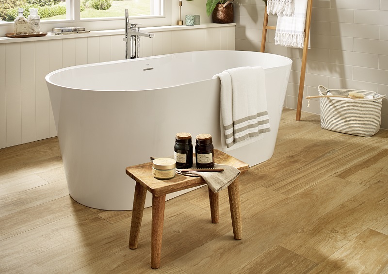 Roca's new Ariane and Raina baths