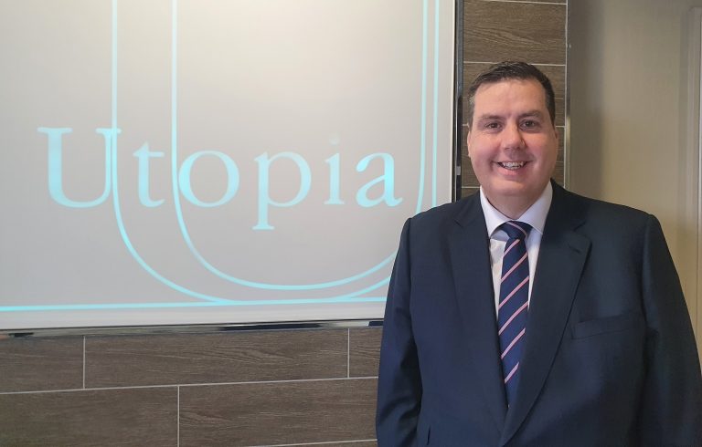 Chris Hewitt Contracts Business Development-Manager Utopia Bathrooms