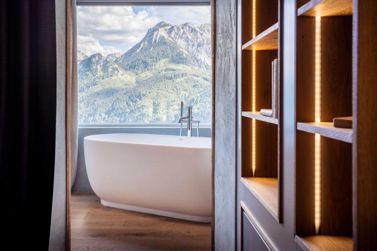 Duravit bathtub