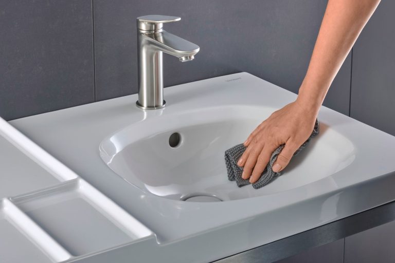 Bathroom-Review-Duravit-HygieneGlaze