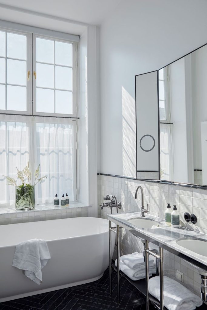 Bathroom-Review-LUV-Duravit_Villa_Copenhagen_©-StineChristiansen