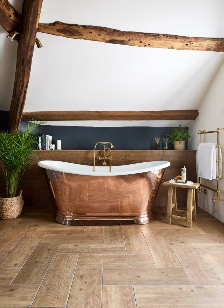 Bathroom-Review-BC-Designs-Copper-Bath