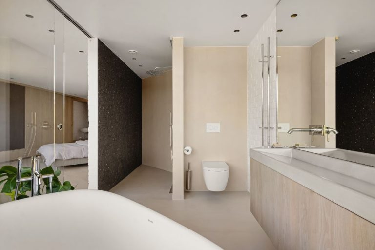 Bathroom-Review-Duravit_-Villa_Schjott