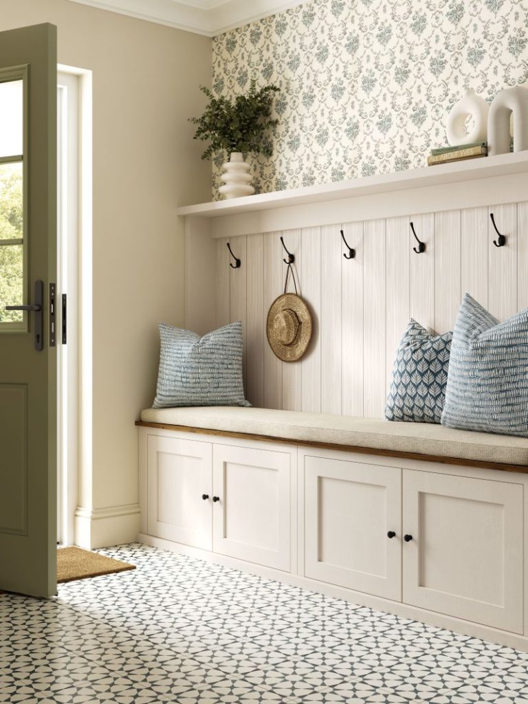 Bathroom-Review-Naturepanel_Shiplap