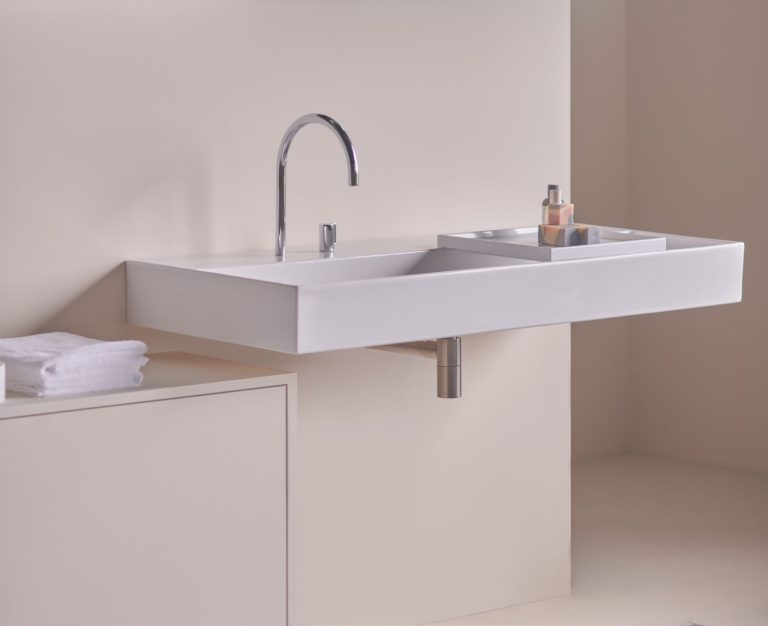 Ideal Standard renews Roberto Palomba’s role as chief design officer Bathroom-Review-IS_Multisuite_Multiproduct