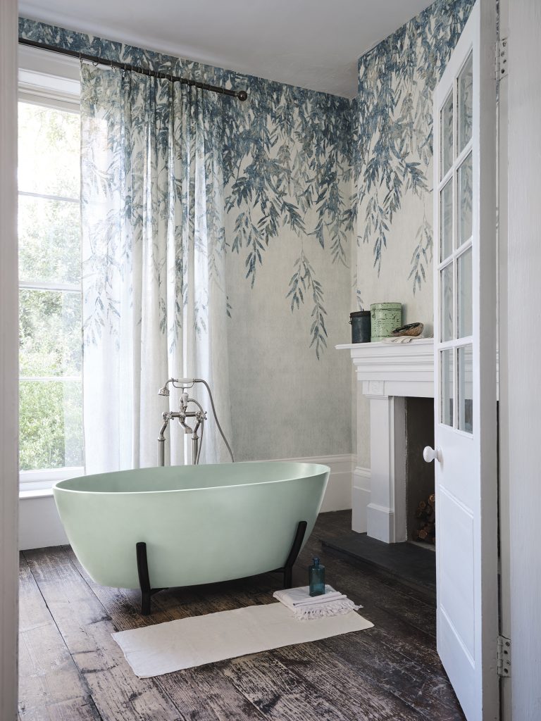 A-BC-Design-bath-freestanding-bath-photographed-by-romofabrics-simonbevan