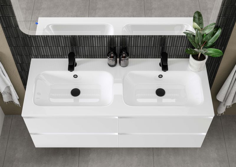 Double-trouble-2026-trends-from-Woodstock-highlight-the-CALYPSO-BRENTA-PEARLY-WHITE-VANITY