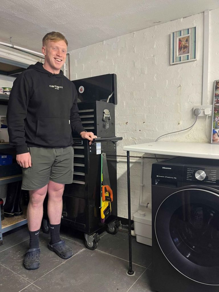 Ed-Shenton-owner-installer-sollves-laundry-drainage-issue