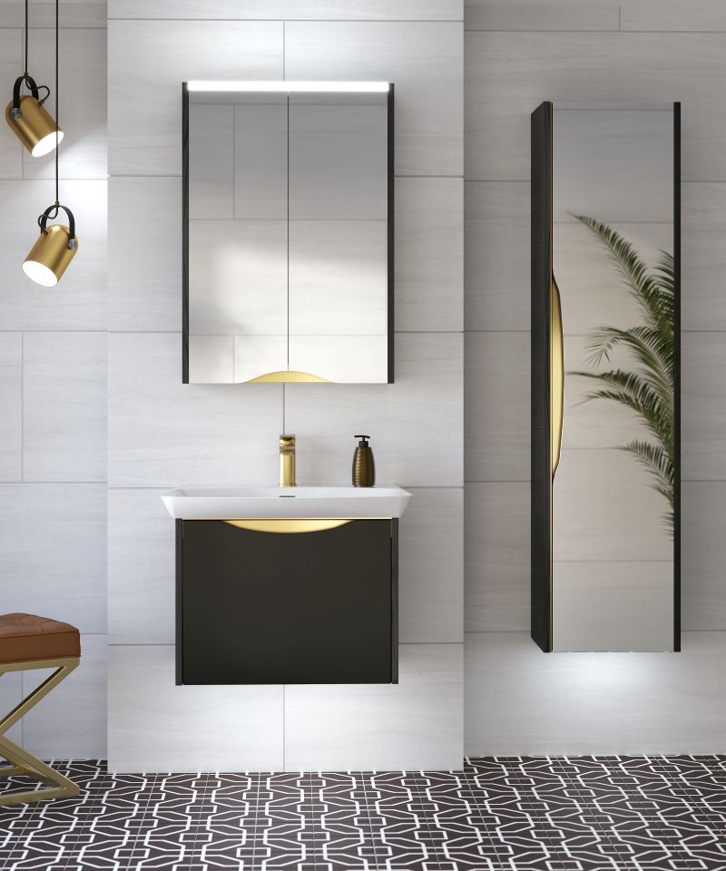 Lustre-in-new-Rift-Black-from-Utopia