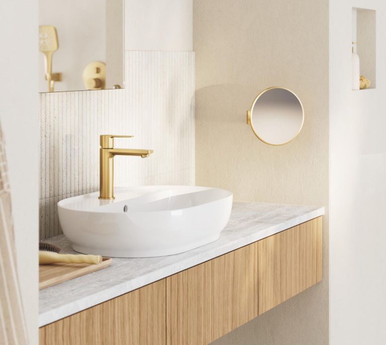 GROHE-expands-customer-favourite-range-with-Essence-Counter-top-basin